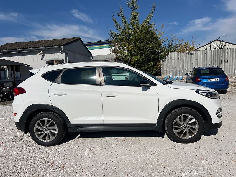 Hyundai Tucson 1,7 CRdi - fotka 3 z 15