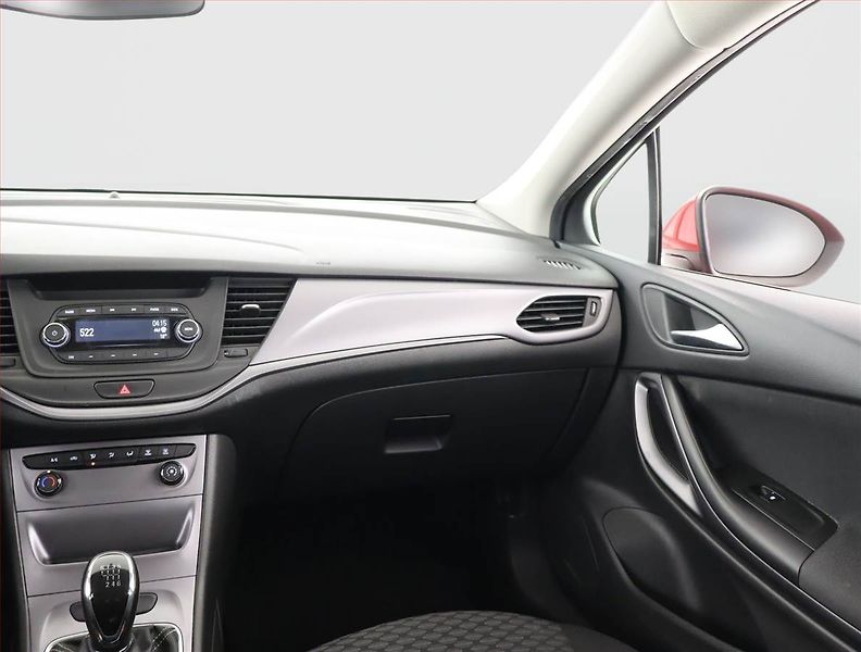 Opel Astra (2016) 1.6 CDTI, ČR,1.maj, Serv.kniha - fotka 8 z 18