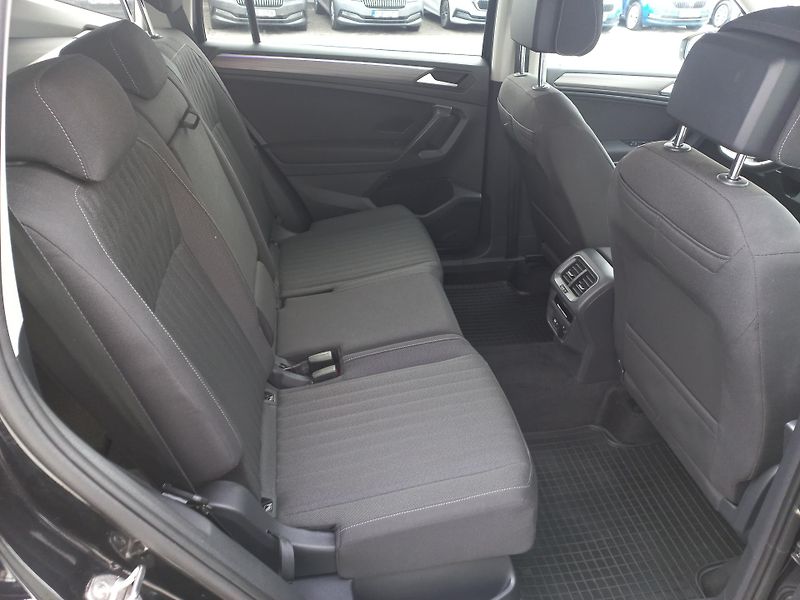 Volkswagen Tiguan Allspace (2024) 2.0TDi 110kW DSG ČR DPH - fotka 14 z 21