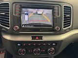 Volkswagen Sharan (2017) 2,0TDi DSG REZERVACE - náhled 22