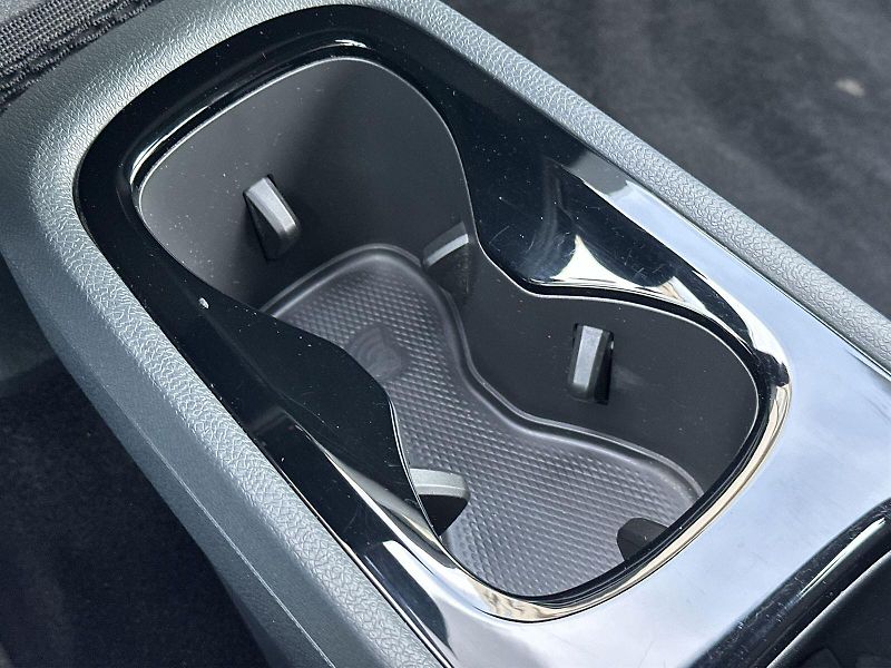Volkswagen ID.3 (2025) 52 kWh AT Pure Limited - fotka 21 z 30