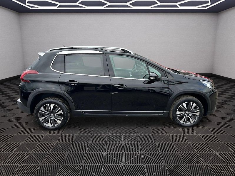 Peugeot 2008 (2017) 1.6Hdi 88kw Allure - fotka 8 z 24