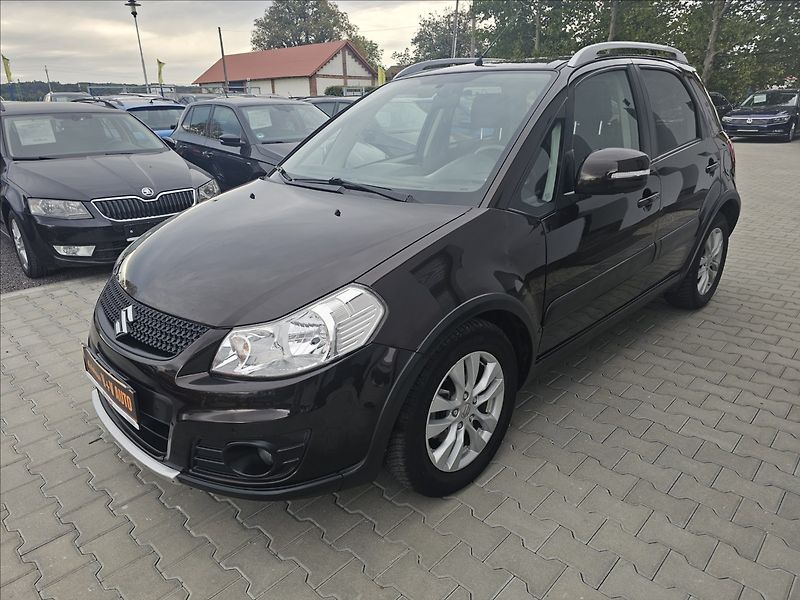 Suzuki SX4 1,6 VVTI 88KW STYLE  AUTOMAT - fotka 3 z 43