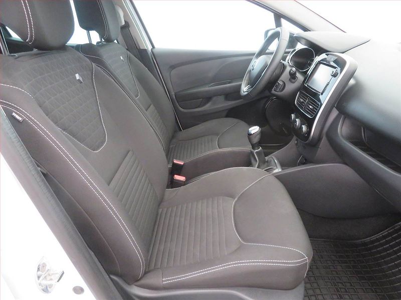 Renault Clio (2018) 1.2 16V, Serv.kniha, Tempomat - fotka 9 z 15