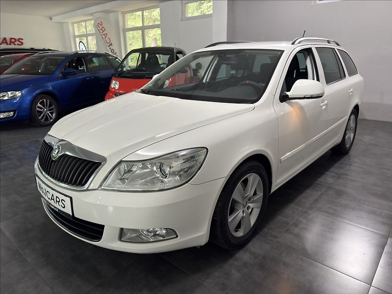 Škoda Octavia 1,4   TSI 90KW REZERVACE - fotka 3 z 29