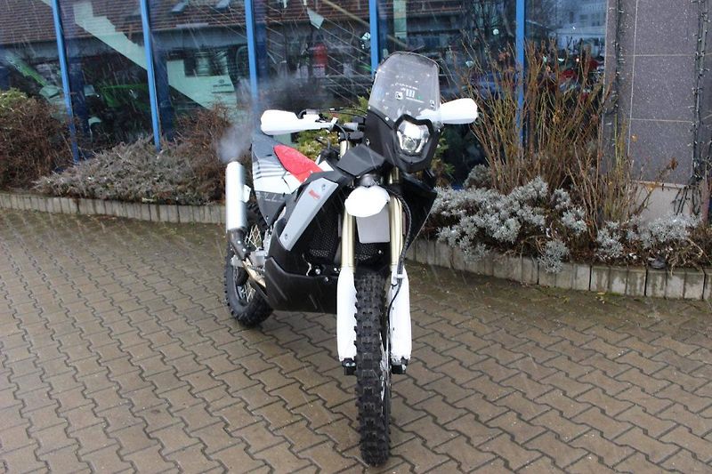 Fantic XEF 450 Rally (2025) 2025 - fotka 1 z 11