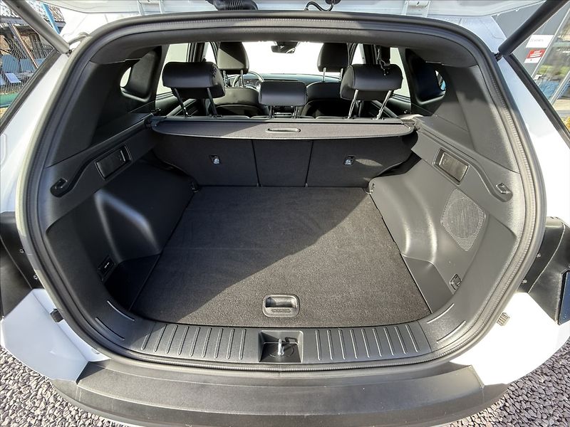 Hyundai Tucson 1,6 T-GDI PHEV 20 YEARS LUXURY - fotka 22 z 26