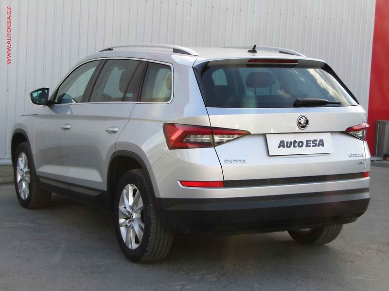 Škoda Kodiaq (2018) 2.0 TSi 4x4, Style, DSG - fotka 6 z 20