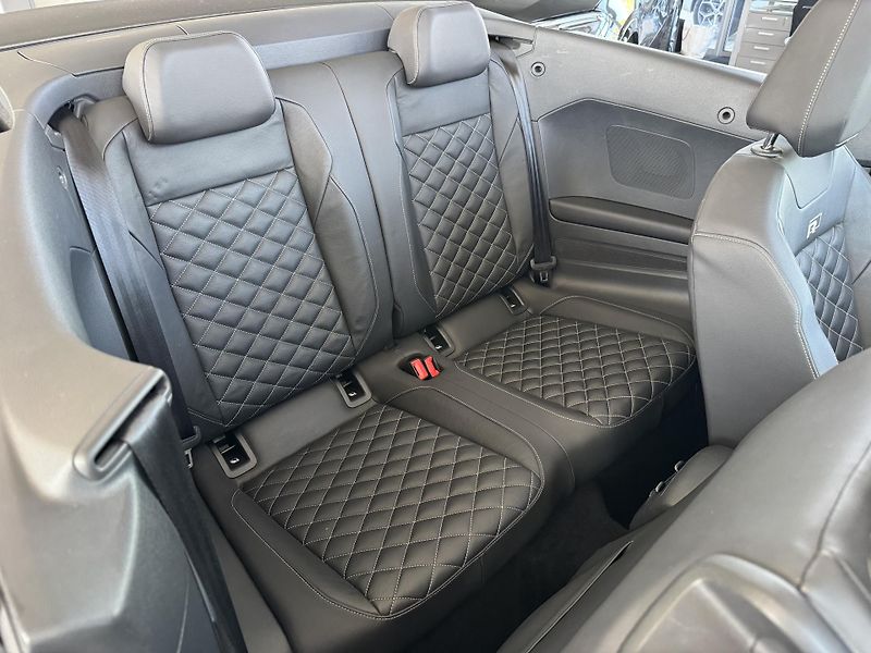 Volkswagen T-Roc (2021) 1,5TSi DSG REZERVACE - fotka 19 z 32