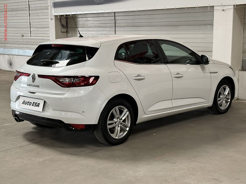 Renault Mégane (2017) 1.2TCe, Navi, AC - fotka 6 z 17