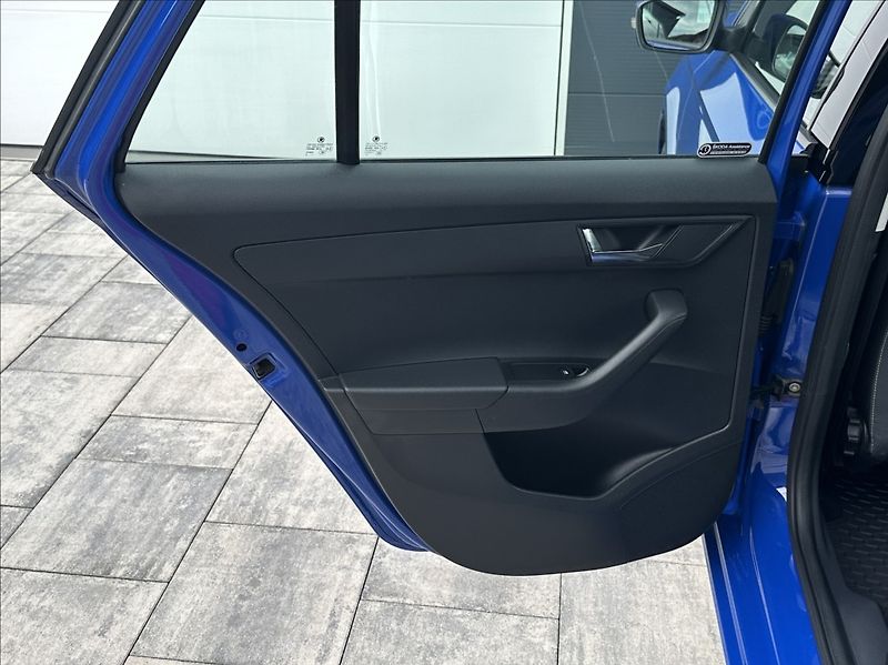 Škoda Fabia 1,0 TSI 95PS  Style - fotka 15 z 52