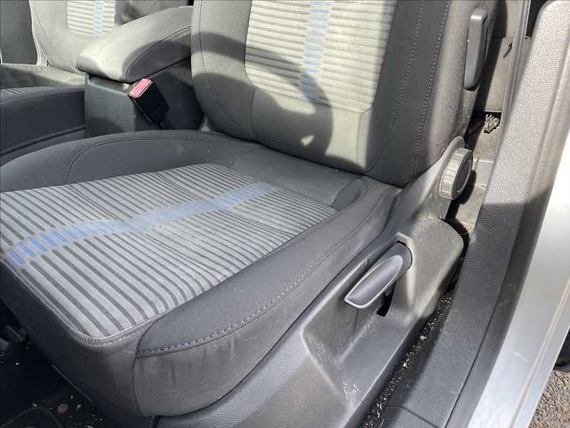 Volkswagen Tiguan 2,0 TDi 4-Motion 125kw VADA MO - fotka 17 z 25