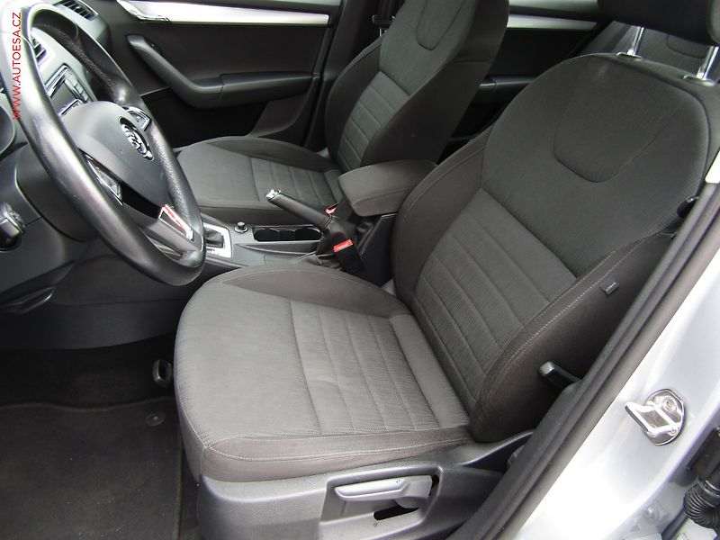 Škoda Octavia (2015) 2.0 TDi, ČR, DSG, bixen - fotka 9 z 21