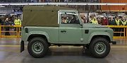 Poslední vyrobený Land Rover Defender.
