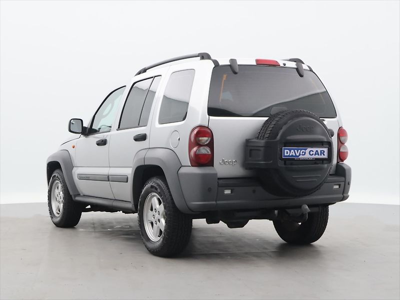 Jeep Cherokee 2,8 CRD 120kW 4x4 Limited Tažn - fotka 4 z 26
