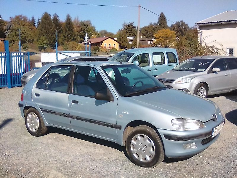Peugeot 106 (2000) 1.1i, STK do 11/2027 - fotka 2 z 28