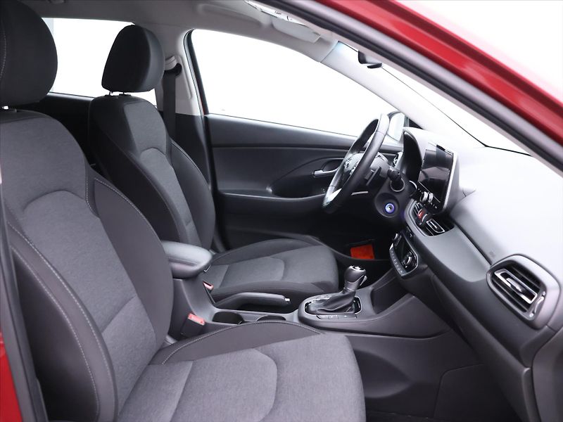 Hyundai i30 1,0 T-GDI Automat CZ Smart DPH - fotka 11 z 31