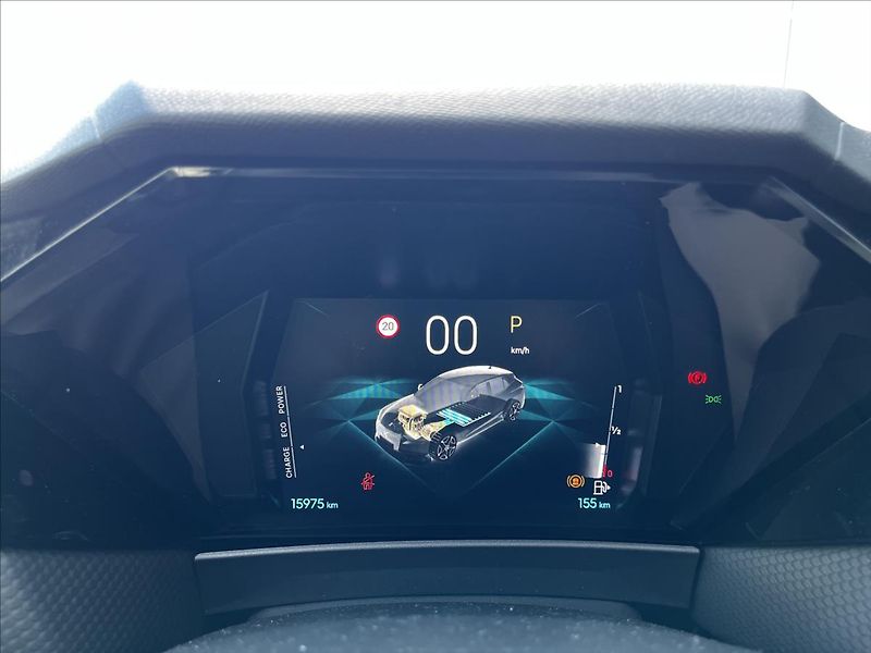 DS Automobiles DS4 1,2   PALLAS 136 HYBIRD - fotka 8 z 24