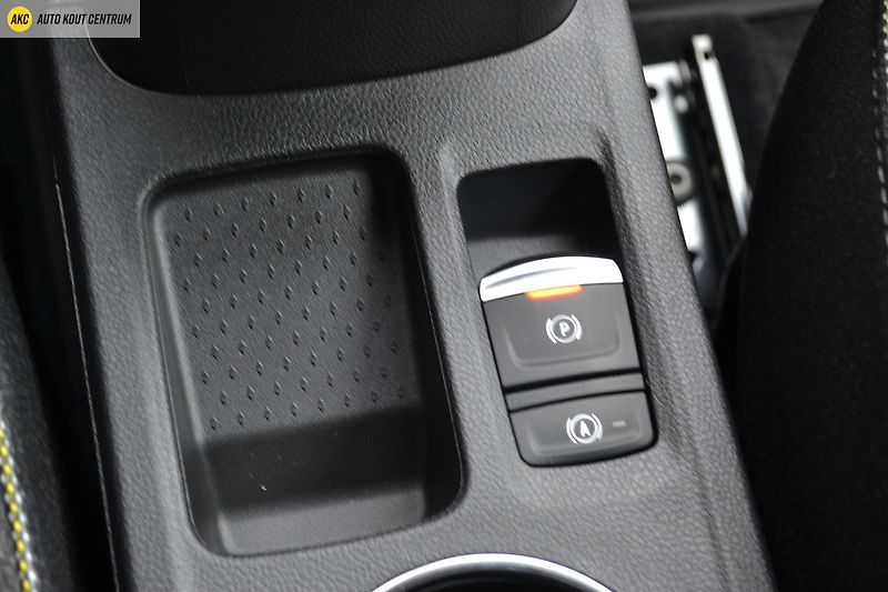 Renault Captur techno mild hybrid 140 - fotka 30 z 49