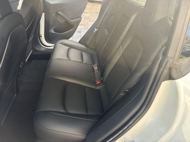 Tesla Model 3 (2021) SR+ 60, LFP, tazne, SOH:91% - fotka 9 z 16