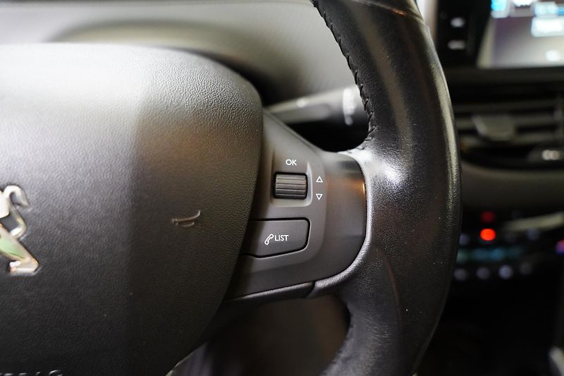 Peugeot 2008 - fotka 23 z 32