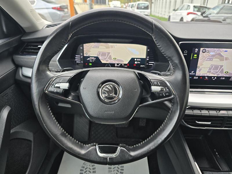 Škoda Octavia 2,0TDI 110kW DSG STYLE + NAVI - fotka 22 z 41