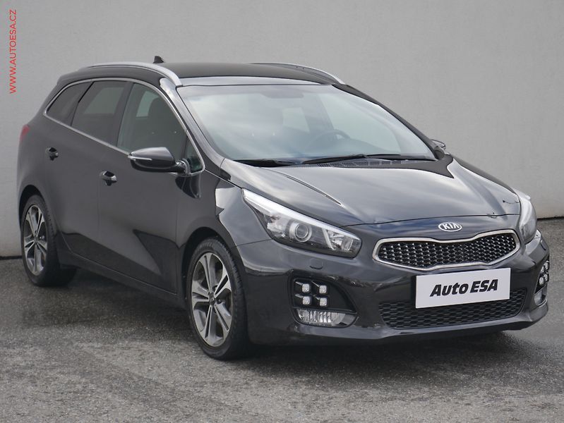 Kia Ceed (2019) 1.6CRDi, 2.maj,ČR, GT Line - fotografie inzerátu