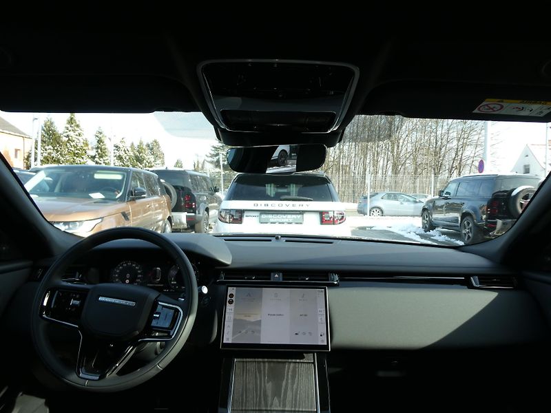 Land Rover Range Rover Velar Dynamic SE P400e - fotka 18 z 37