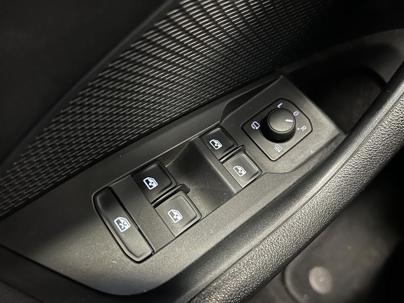 Škoda Octavia (2023) 1.5TSi e-TEC Style Plus DSG - fotka 19 z 25