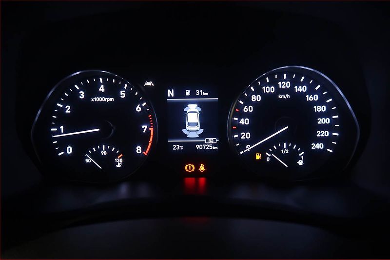 Hyundai i30 (2021) 1.5 T-GDI MHEV, ČR,1.maj - fotka 11 z 17