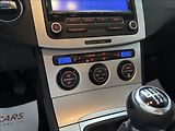 Volkswagen Passat 2,0   TDI 103KW BEZ KOROZE TOP - náhled 17