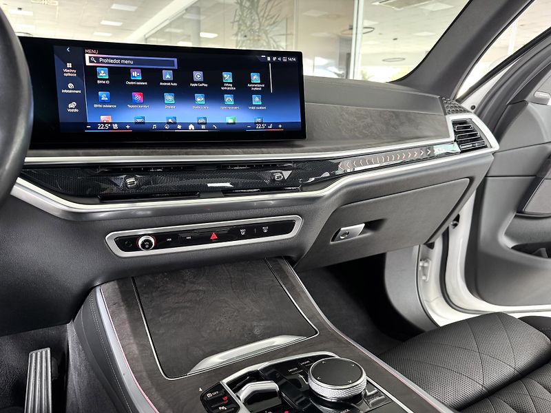 BMW X5 40i xDrive*280kW*Laser*Panoram - fotka 20 z 45