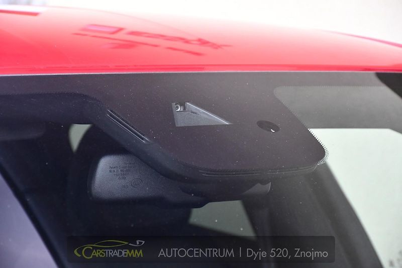 Alfa Romeo Stelvio 2.2 D154kW Veloce AT8-Q4 - fotka 51 z 56