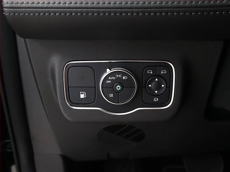 Omoda 9 (2026) SHS 1.5 PHEV - fotka 20 z 28