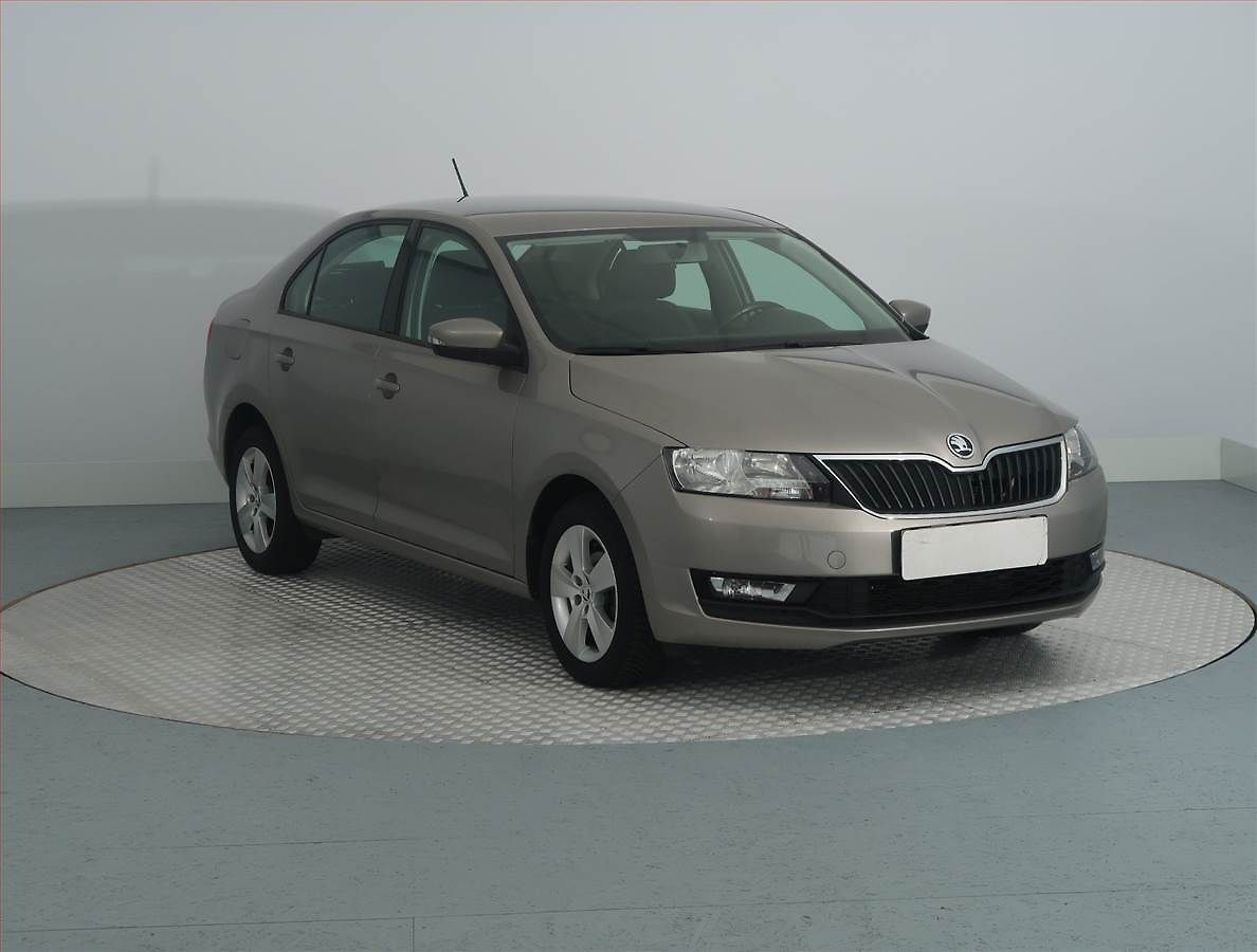 Škoda Rapid 1.0 TSI, Serv.kniha, Tempomat