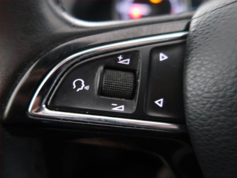Škoda Superb (2017) 1.6 TDI, Kůže, Navi, Bi-Xenony - fotka 12 z 14