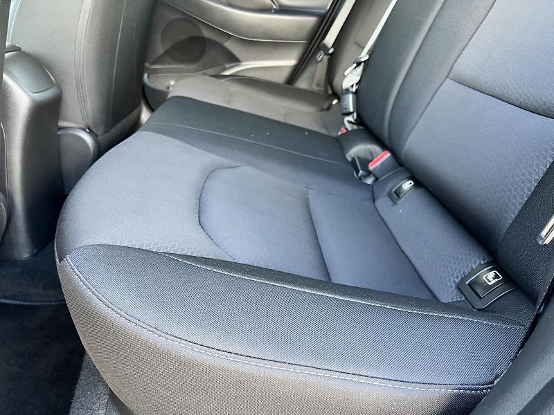 Hyundai i30 Fastback 1.0T-GDi KOUPENO V ČR - fotka 21 z 37