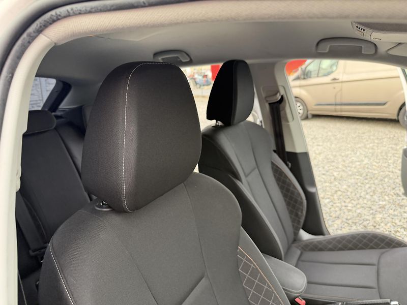 Škoda Scala 1.6TDi 115PS 6R STYLE LED STK! - fotka 126 z 153
