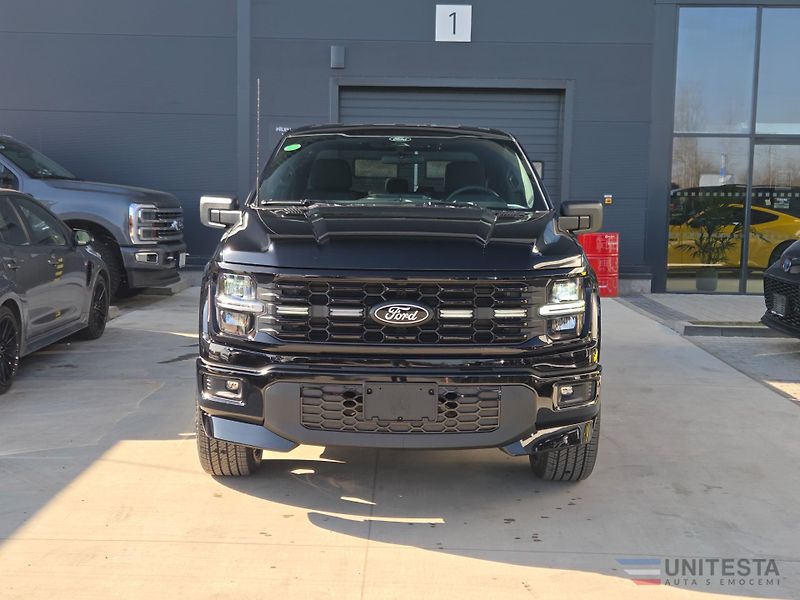 Ford F-150 (2025) F150 - LOBO STX  - fotka 2 z 13