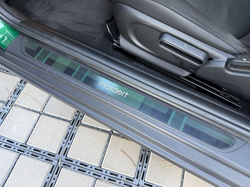 Mini Cooper SE 135kW ACC / Edice Mosaert - fotka 14 z 34