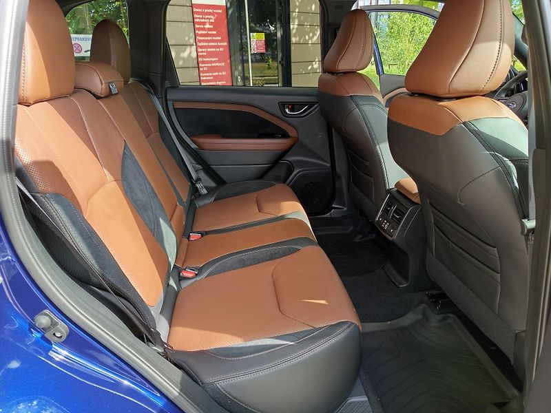 Subaru Forester (2026) Hybrid Premium e-Boxer - fotka 14 z 14