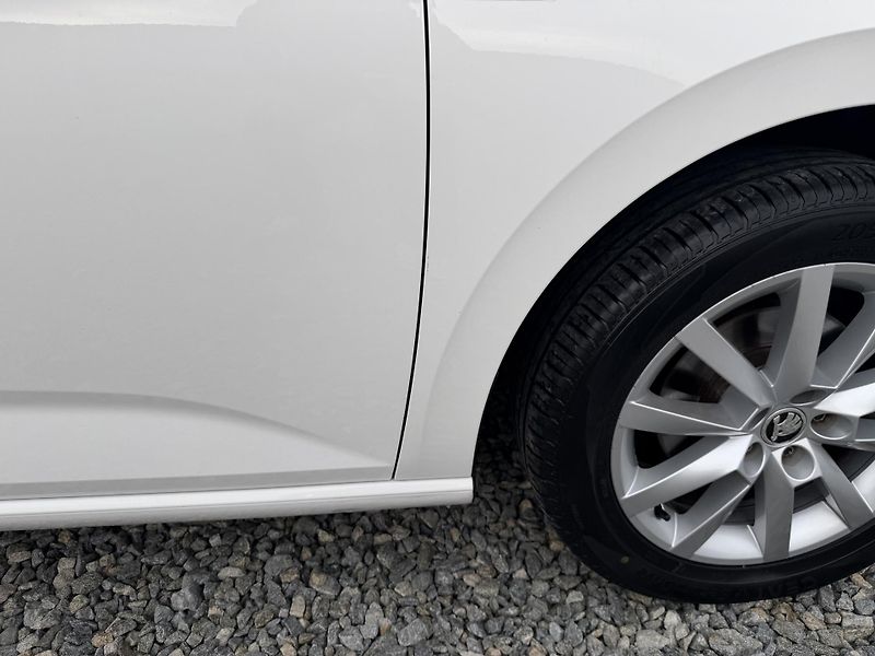 Škoda Scala 1.6TDi 115PS 6R STYLE LED STK! - fotka 56 z 153