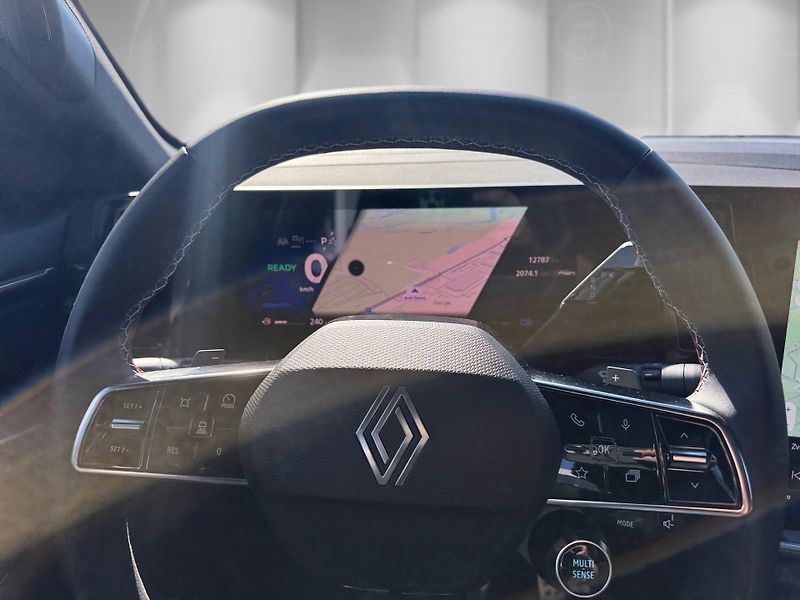 Renault Rafale atelier Alpine E-Tech 300 - fotka 16 z 25