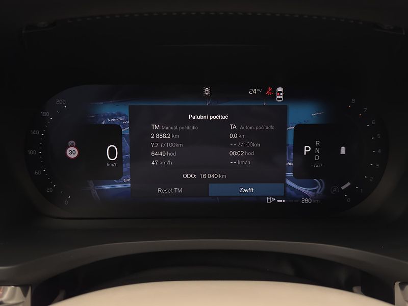 Volvo V60 B4 DARK PLUS CZ 1.maj - fotka 17 z 47