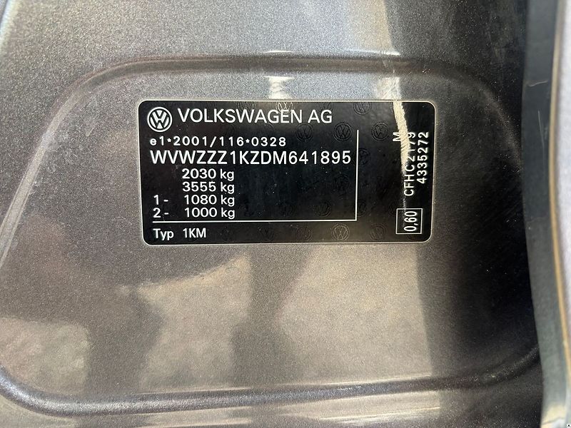 Volkswagen Golf 2.0TDi/2013/MATCH EDITION/2.M- - fotka 16 z 39