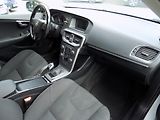 Volvo V40 (2016) 2.0 16V  - náhled 10