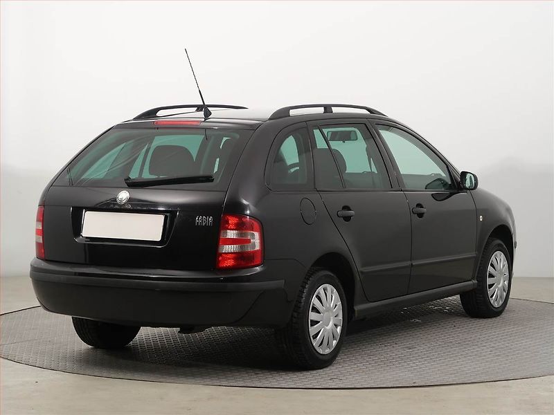 Škoda Fabia (2006) 1.4 TDI, nová STK, Klima - fotka 5 z 14