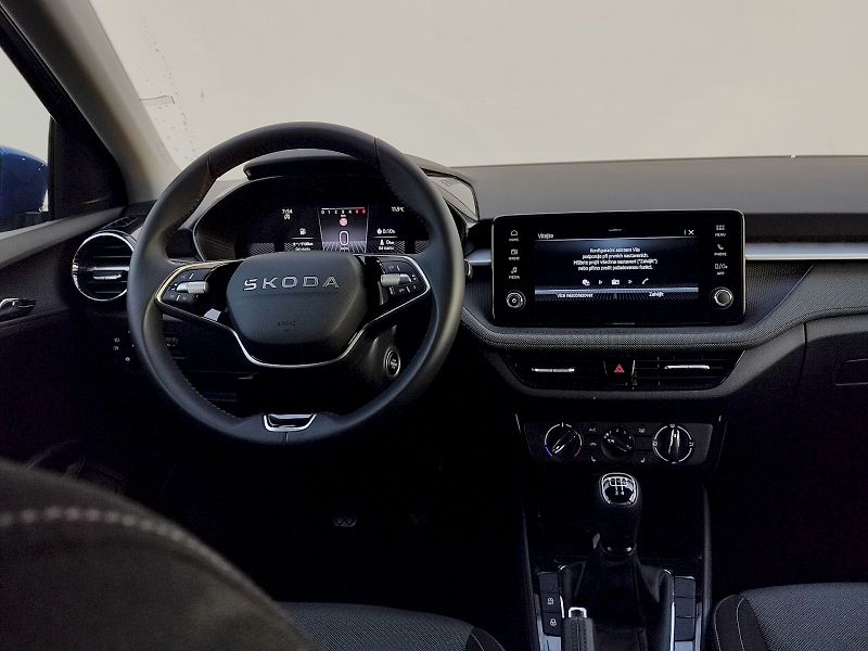 Škoda Fabia (2025) Selection 1,0 Tsi 70 kw - fotka 6 z 35