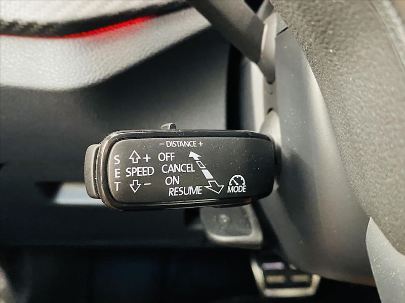 Škoda Scala 1,0 TSI 85kW DSG Monte Carlo - fotka 20 z 27