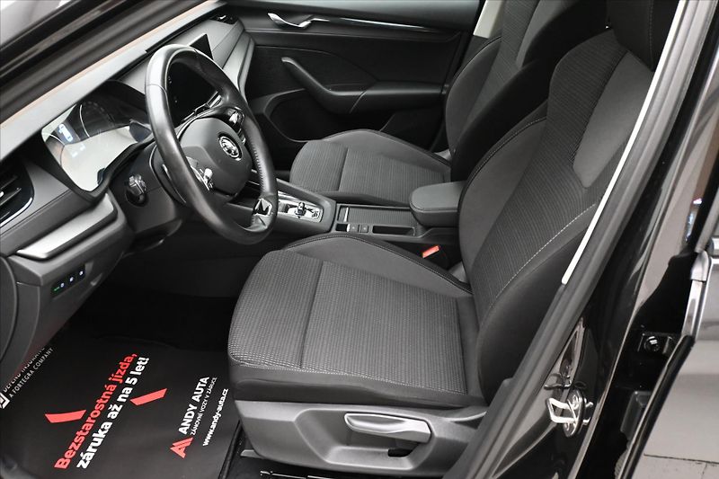 Škoda Octavia 1,0 TSI 81kW M-HEV DSG Záruka - fotka 13 z 30